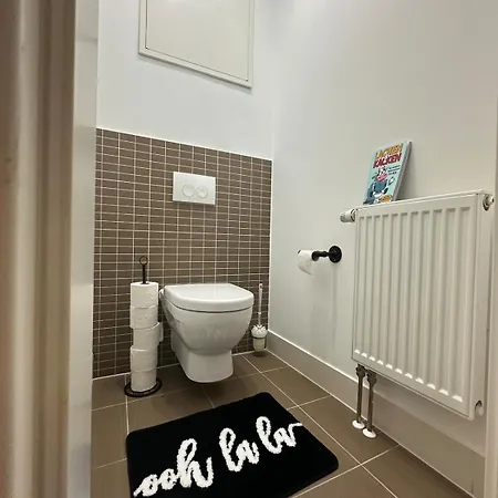 Liv - Zentrale Citywohnung - 2 Schlafzimmer - 4 Betten - Kueche - Ideal Fuer Familien Apartman Bamberg